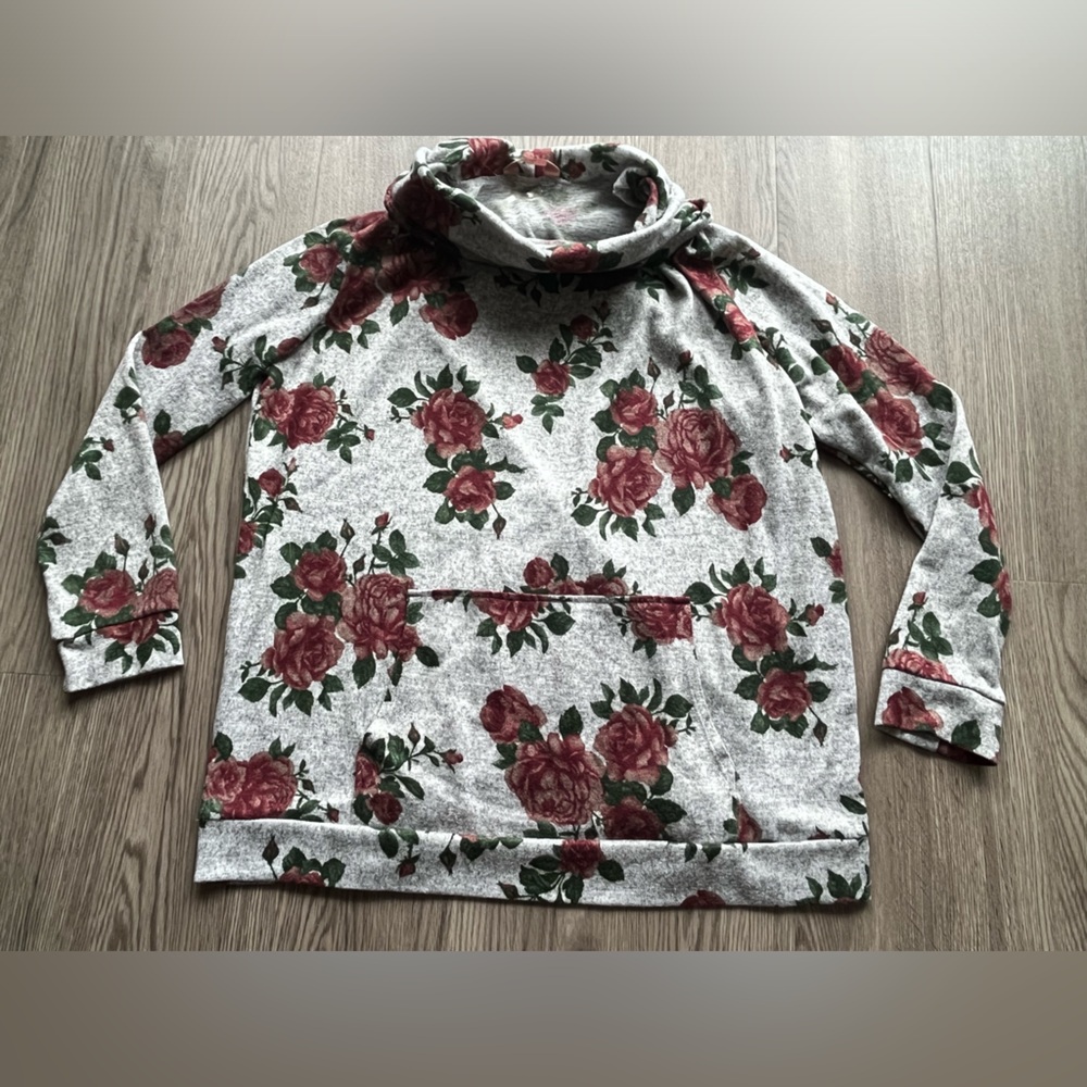 Sjs Flowered Sweater Long Sleeves Turtle Neck 1X Pocket